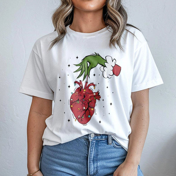 Christmas Heart Shirt, Festive Anatomical Heart T-Shirt, Nurse Xmas Graphic Tee, Medical Professional Holiday T-Shirt, Nursin
