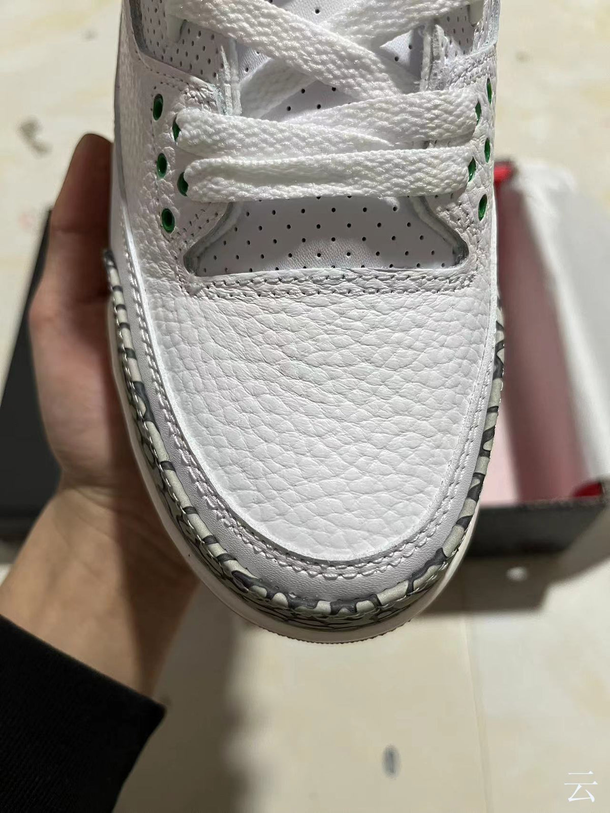 Low Top Sneakers, White Green Colorway, Lace Up Design, Casual Gift for Sneaker Fans
