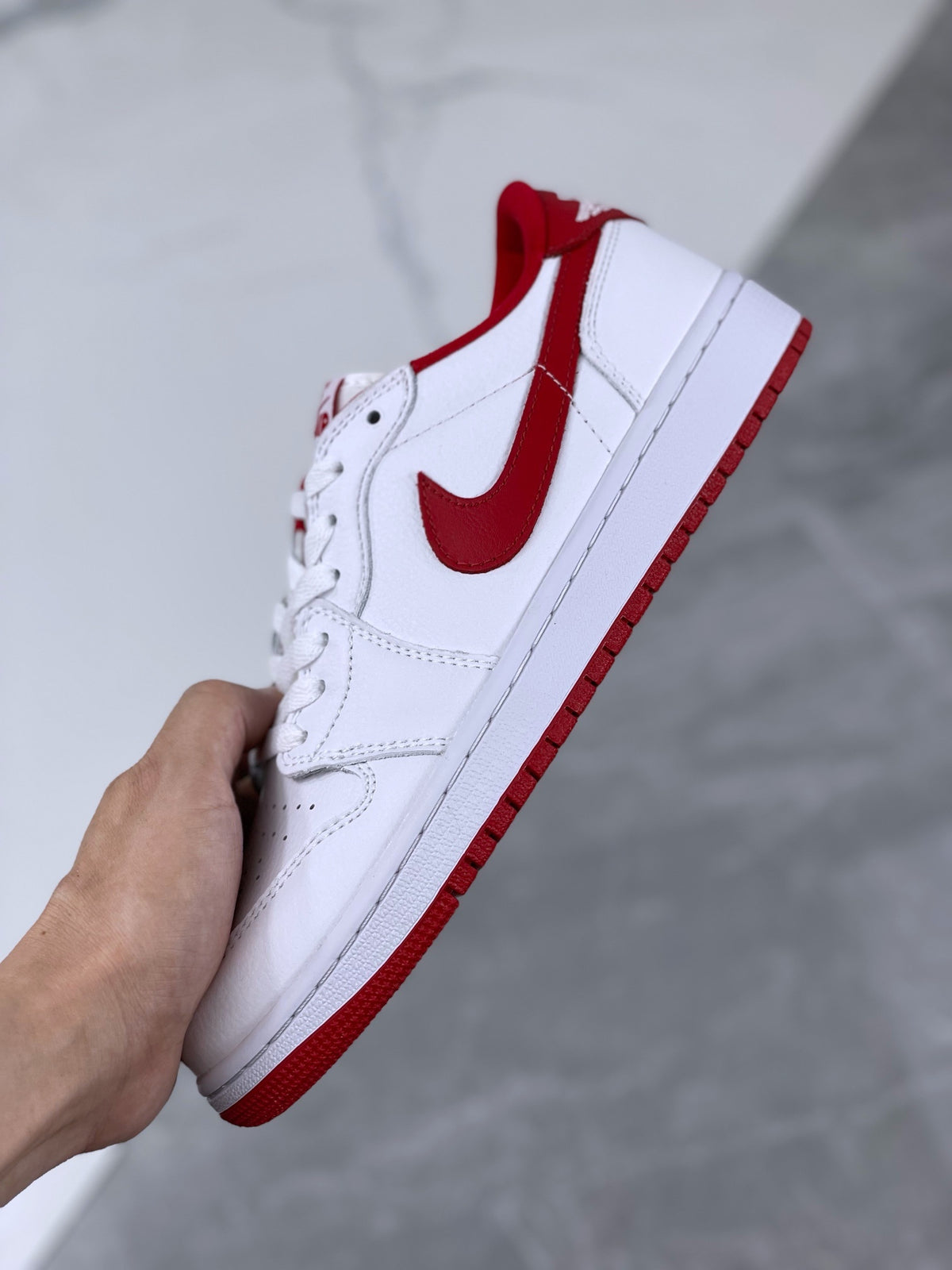 Retro Low Top Sneakers, White Red Colorway, Lace Up Design, Casual Gift for Sneaker Fans