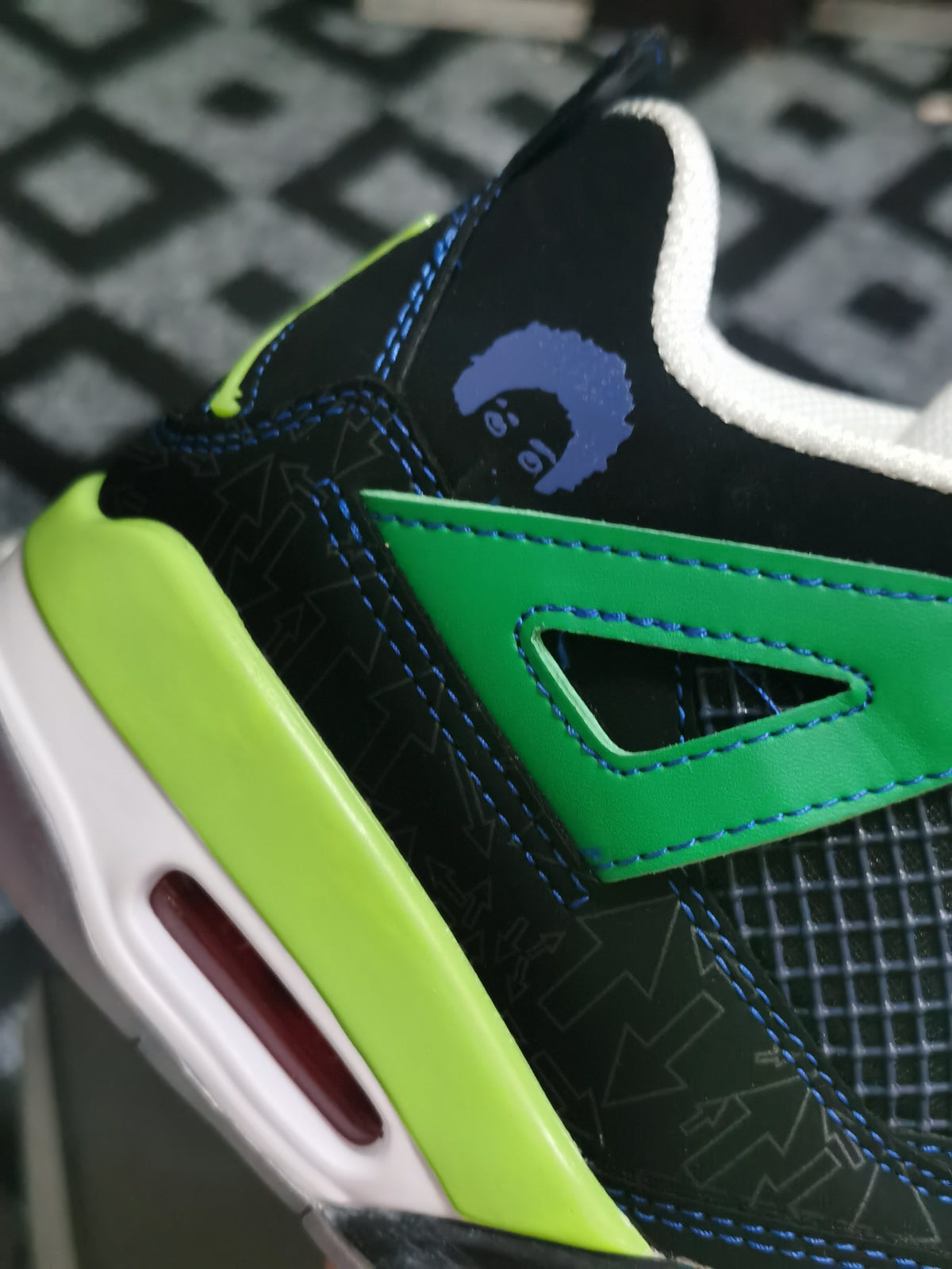Basketball Shoes, Black Green Colorway, Lace Up Design, Casual Gift for Shoe Lovers