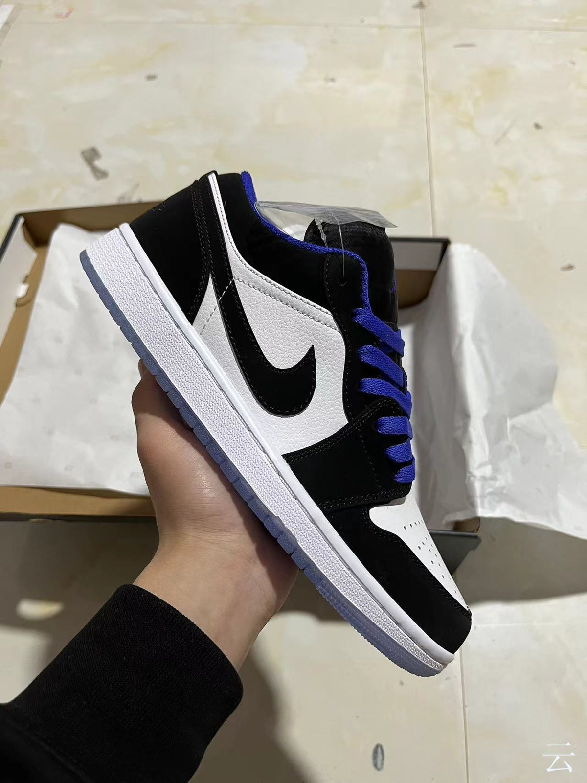 Retro Low Top Basketball Shoes, Black White Colorway, Lace Up Design, Casual Gift for Shoe Lovers