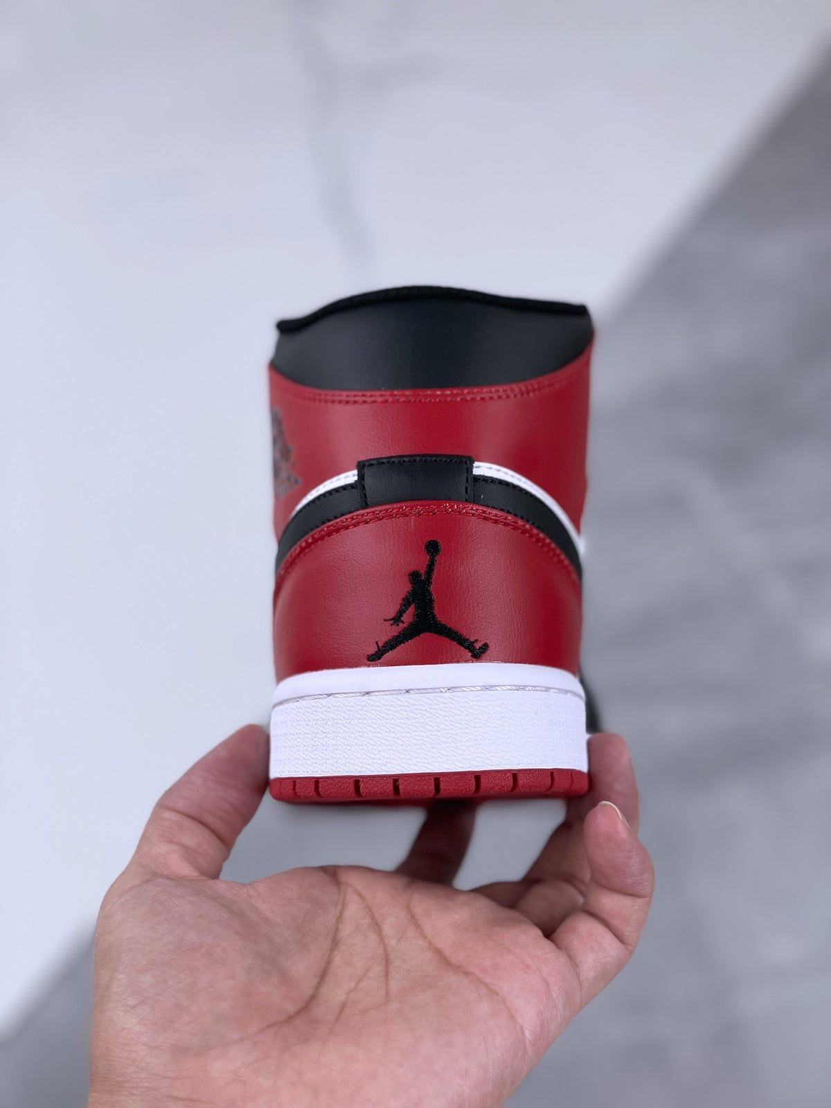 Retro Mid Top Basketball Shoes, Black Red Colorway, Lace Up Design, Casual Gift for Shoe Lovers