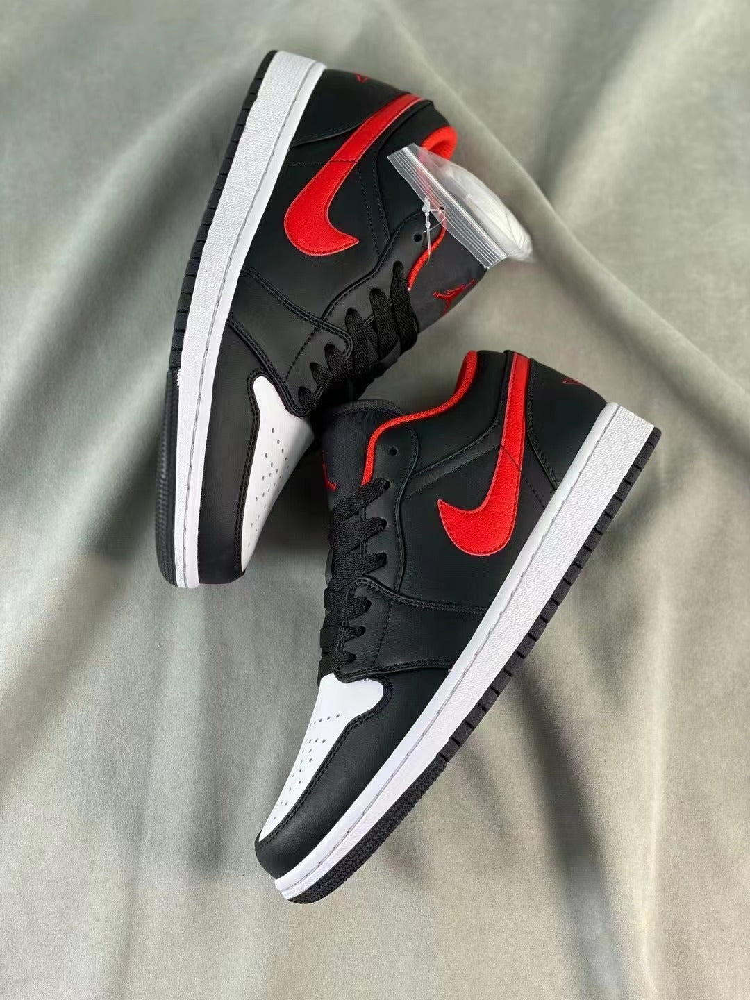 Low Top Basketball Shoes, Black Red Colorway, Lace Up Design, Casual Gift for Shoe Lovers