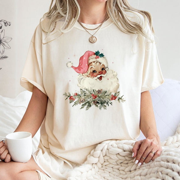 Retro Santa Claus Graphic Tee, Vintage Santa Christmas T-Shirt, Nostalgic Holiday Winter Shirt, Festive Xmas Party Top, Holid