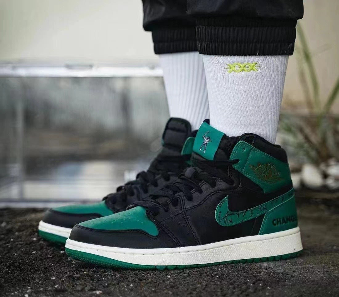 Retro High Top Golf Shoes, Black Green Colorway, Lace Up Design, Casual Gift for Shoe Lovers