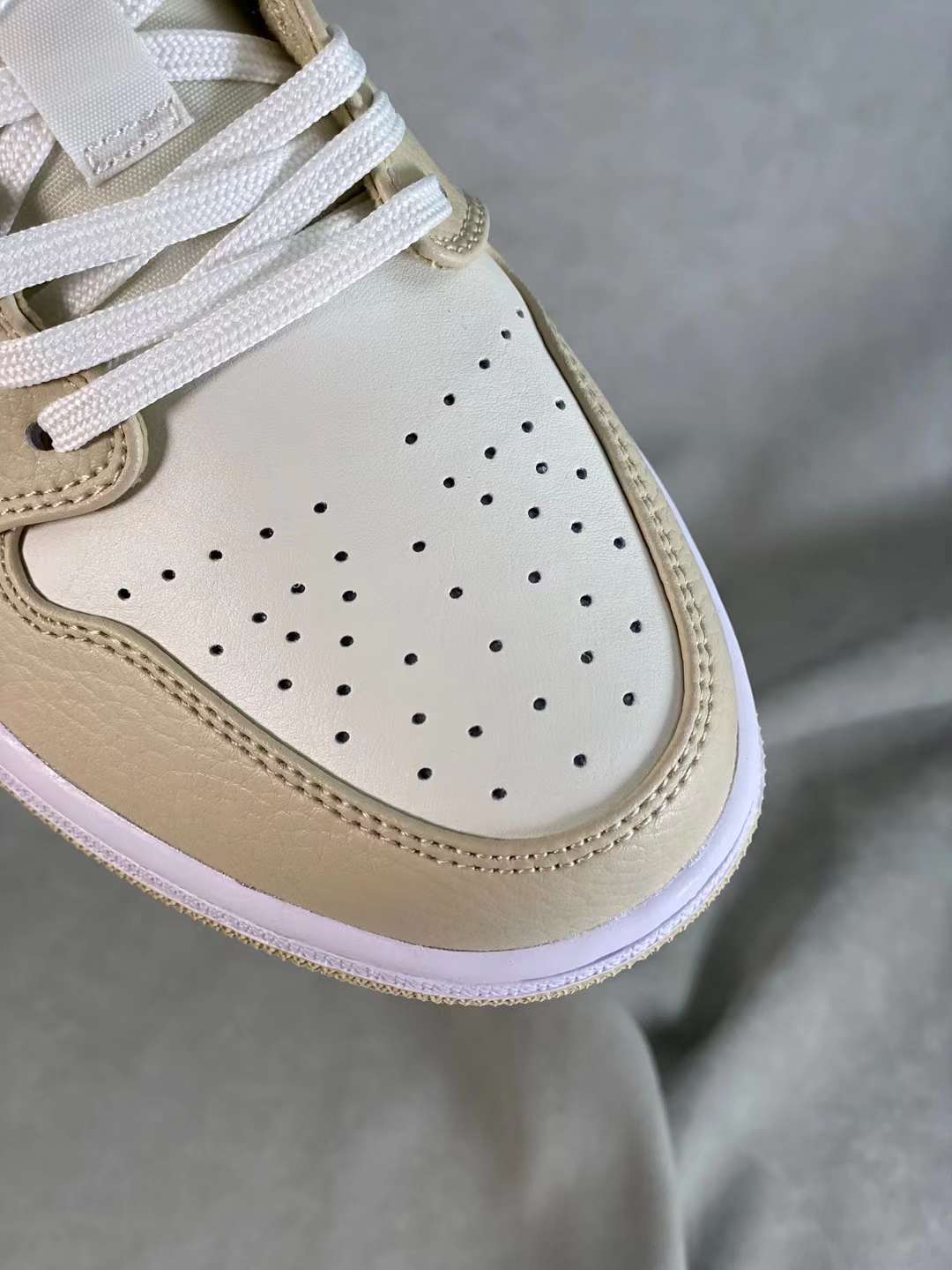 Low Top Sneakers, White Yellow Colorway, Lace Up Design, Casual Gift for Sneaker Fans