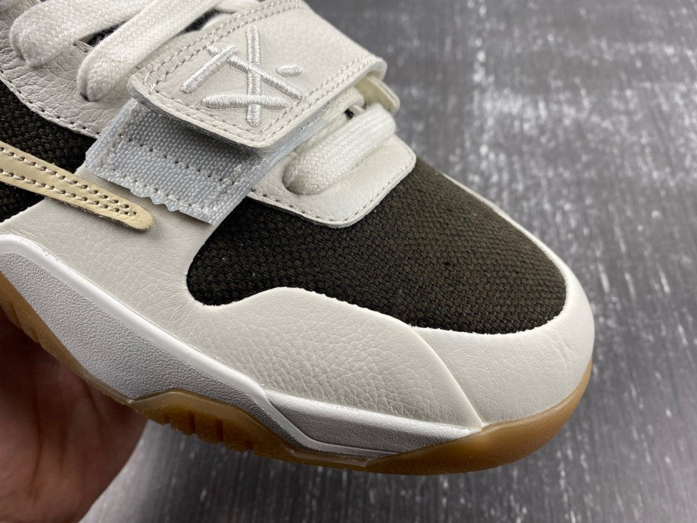 Low Top Sneakers, White Yellow Brown Colorway, Leather Footwear, Reverse Hook Design, Lace Up Design, Casual Gift for Sneaker Fans