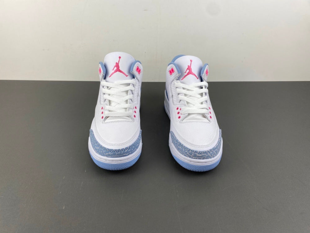 Retro Low Top Sneakers, White Pink Colorway, Leather Footwear, Lace Up Design, Casual Gift for Sneaker Fans