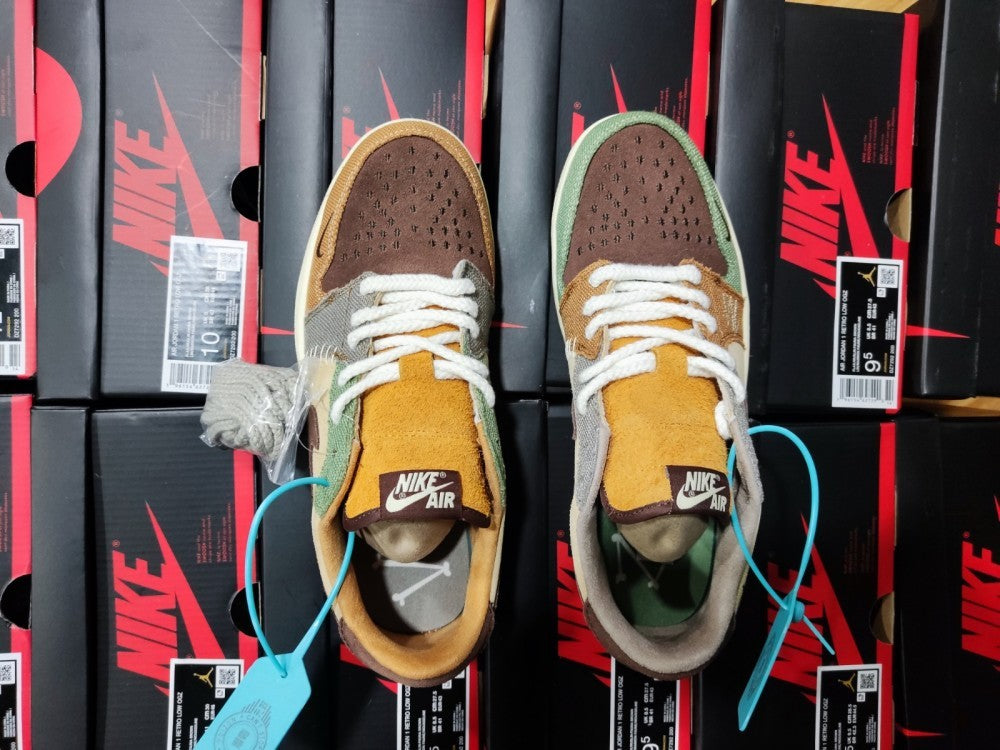 Retro Low Top Sneakers, Brown Colorway, Lace Up Design, Casual Gift for Sneaker Fans