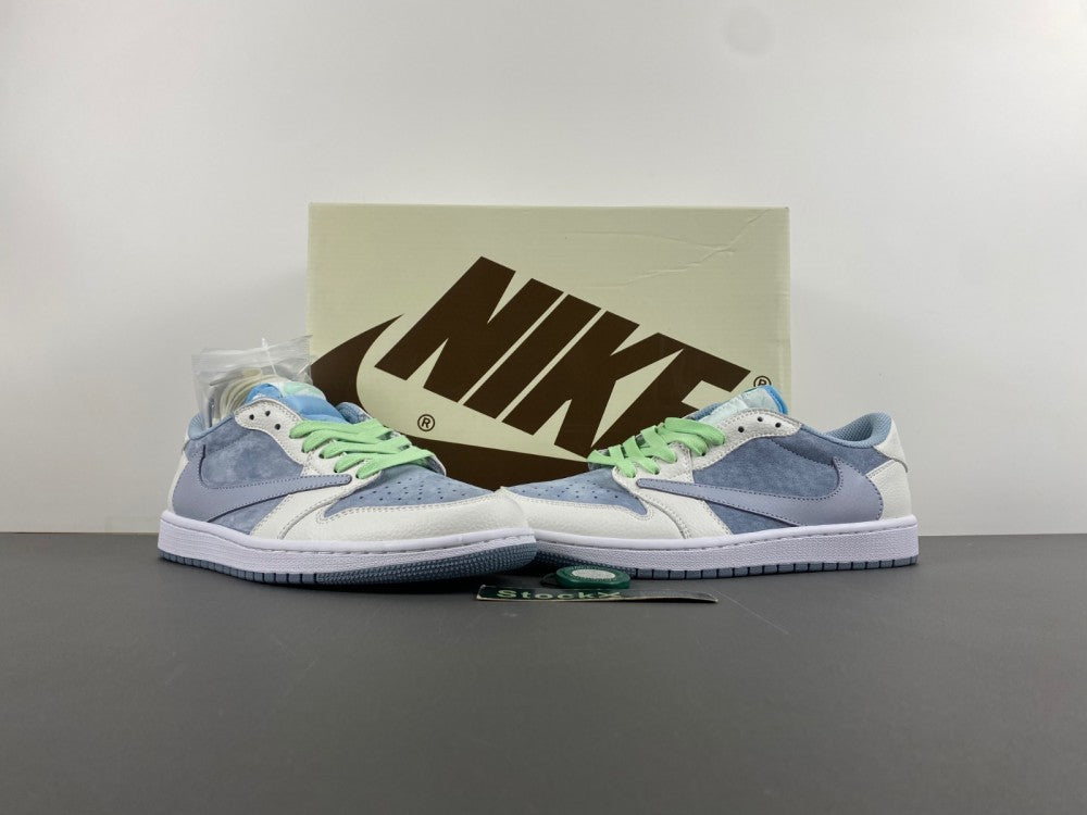 Low Top Sneakers, White Green Gray Colorway, Reverse Hook Design, Lace Up Design, Casual Gift for Sneaker Fans