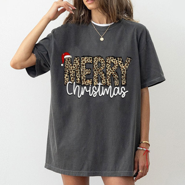 Leopard Print Graphic Holiday Tee, Merry Christmas T-Shirt, Buffalo Plaid Christmas Shirt, Adorable Festive Xmas Graphic Tee 