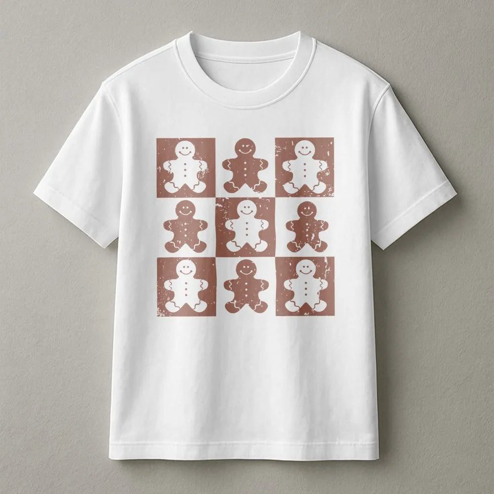 Retro Checkered Christmas Graphic Shirt, Gingerbread Man T-Shirt, Adorable Holiday Cookie Tee, Vintage Xmas T-Shirt for Women