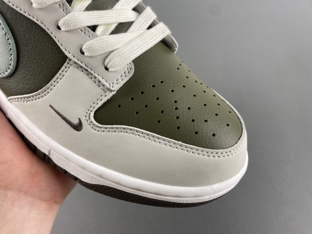 Low Top Sneakers, White Green Colorway, Reverse Hook Design, Lace Up Design, Casual Gift for Sneaker Fans