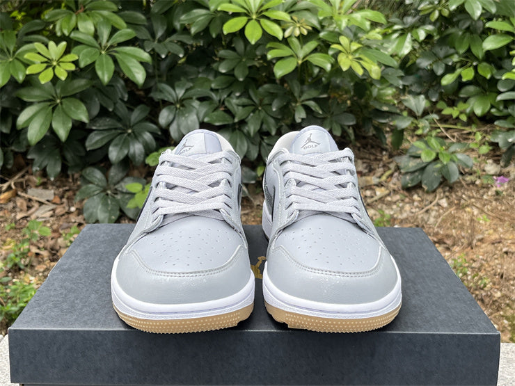 Low Top Golf Shoes, White Gray Colorway, Lace Up Design, Casual Gift for Shoe Lovers