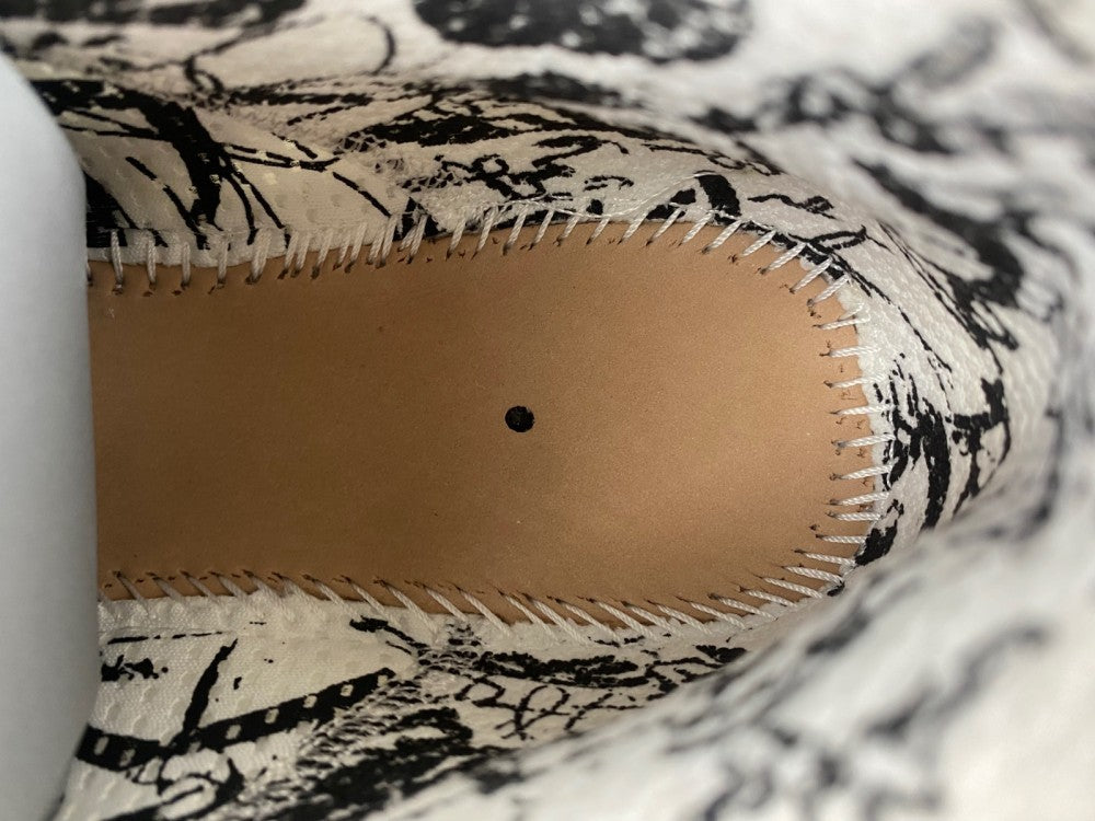 Distressed Shoes, White Black Colorway, Lace Up Design, Distressed Finish, Casual Gift for Shoe Lovers