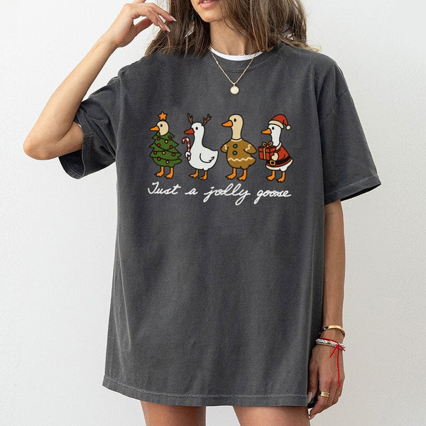 Humorous Holiday Goose Duck Tee, Jolly Goose Christmas T-Shirt, Adorable Festive Goose Graphic Shirt, Retro Xmas Goose Lover 
