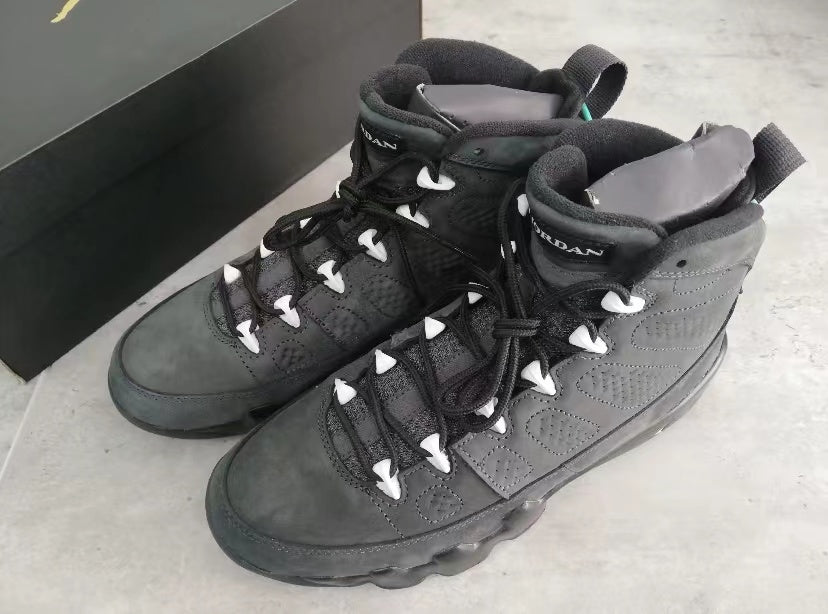 Retro Sneakers, Black Colorway, Lace Up Design, Casual Gift for Sneaker Fans