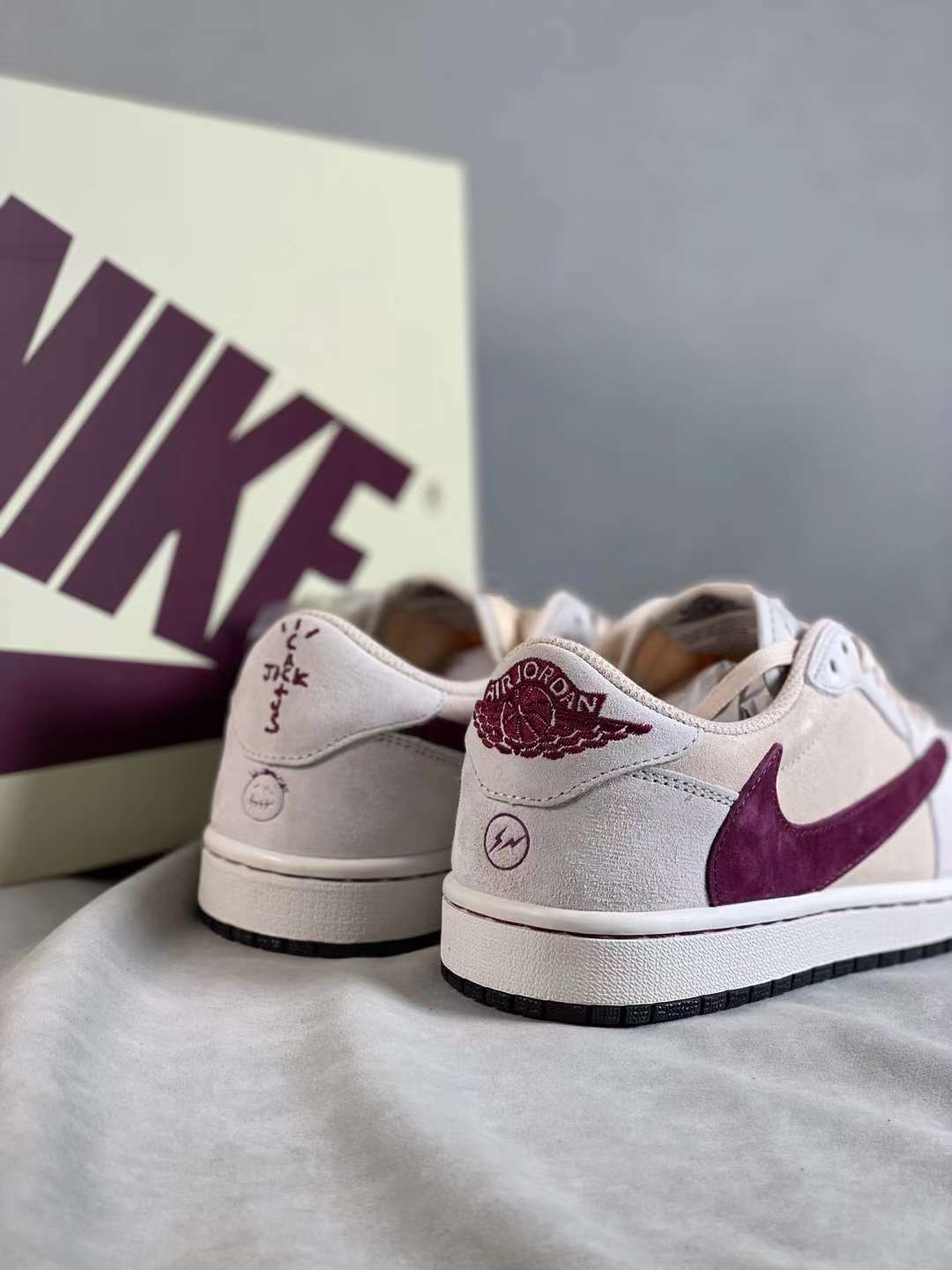 Basketball Shoes, White Burgundy Colorway, Reverse Hook Design, Lace Up Design, Casual Gift for Shoe Lovers
