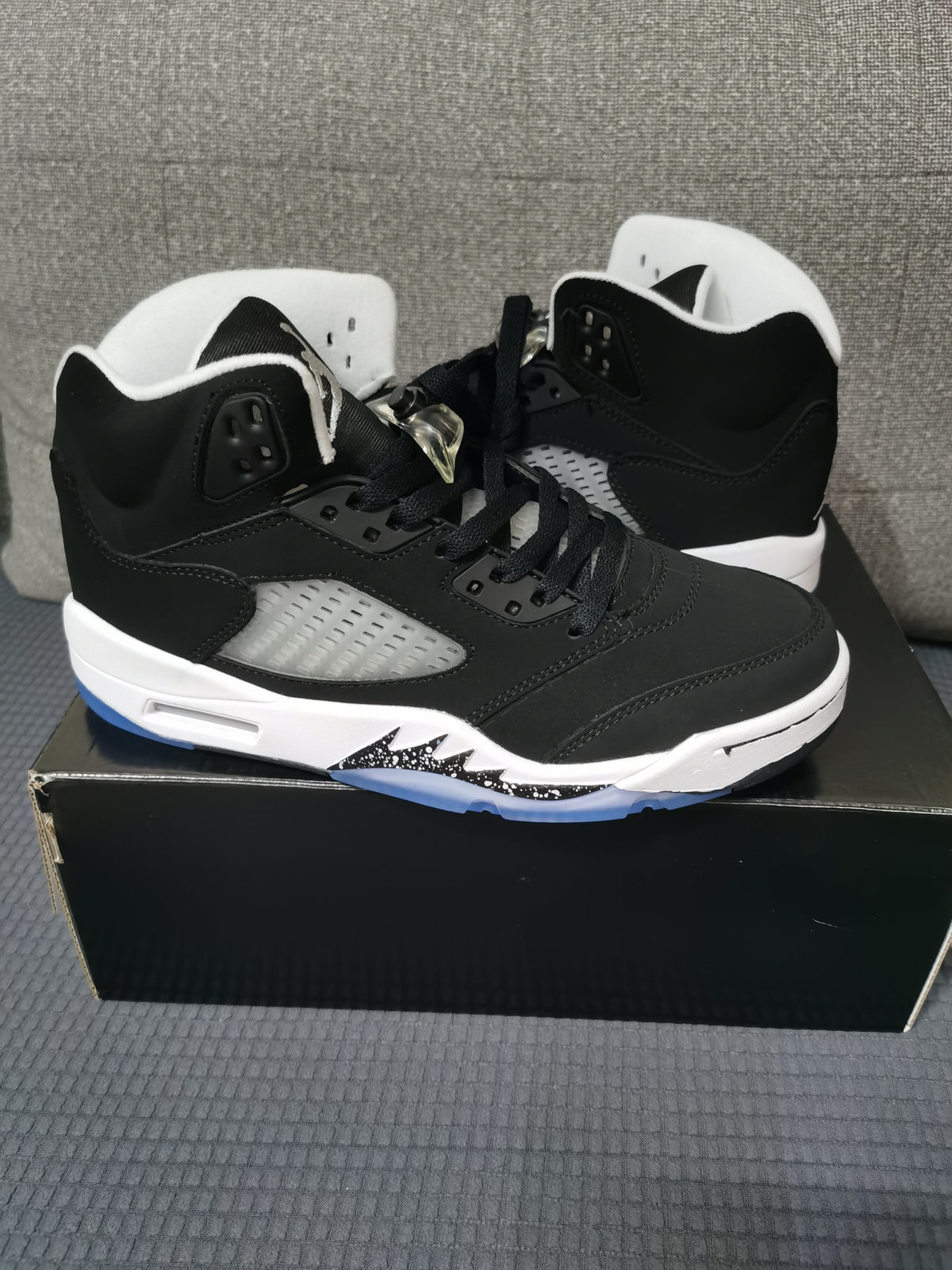 Basketball Shoes, Black White Colorway, Lace Up Design, Casual Gift for Shoe Lovers