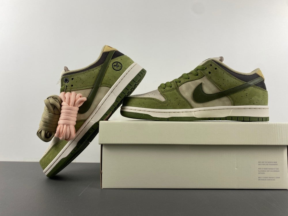 Low Top Skate Shoes, Green Colorway, Lace Up Design, Casual Gift for Shoe Lovers