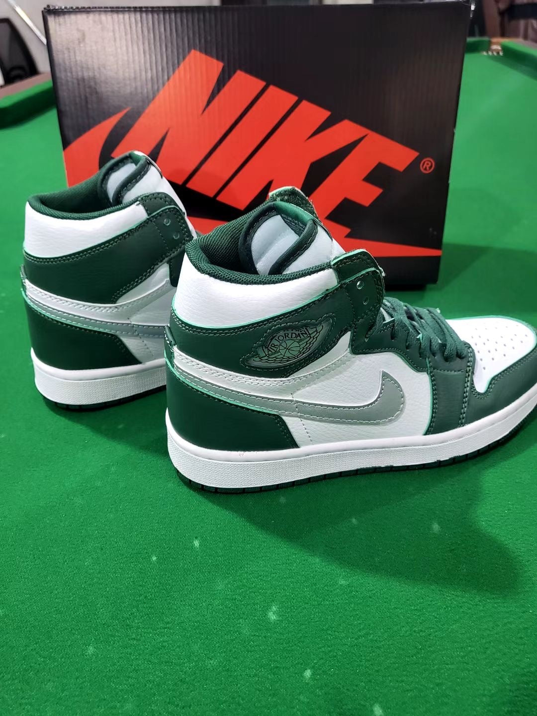 Low Top Sneakers, White Green Colorway, Lace Up Design, Casual Gift for Sneaker Fans