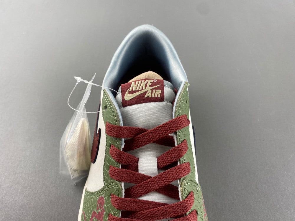 Retro Low Top Sneakers, White Green Red Colorway, Lace Up Design, Casual Gift for Sneaker Fans