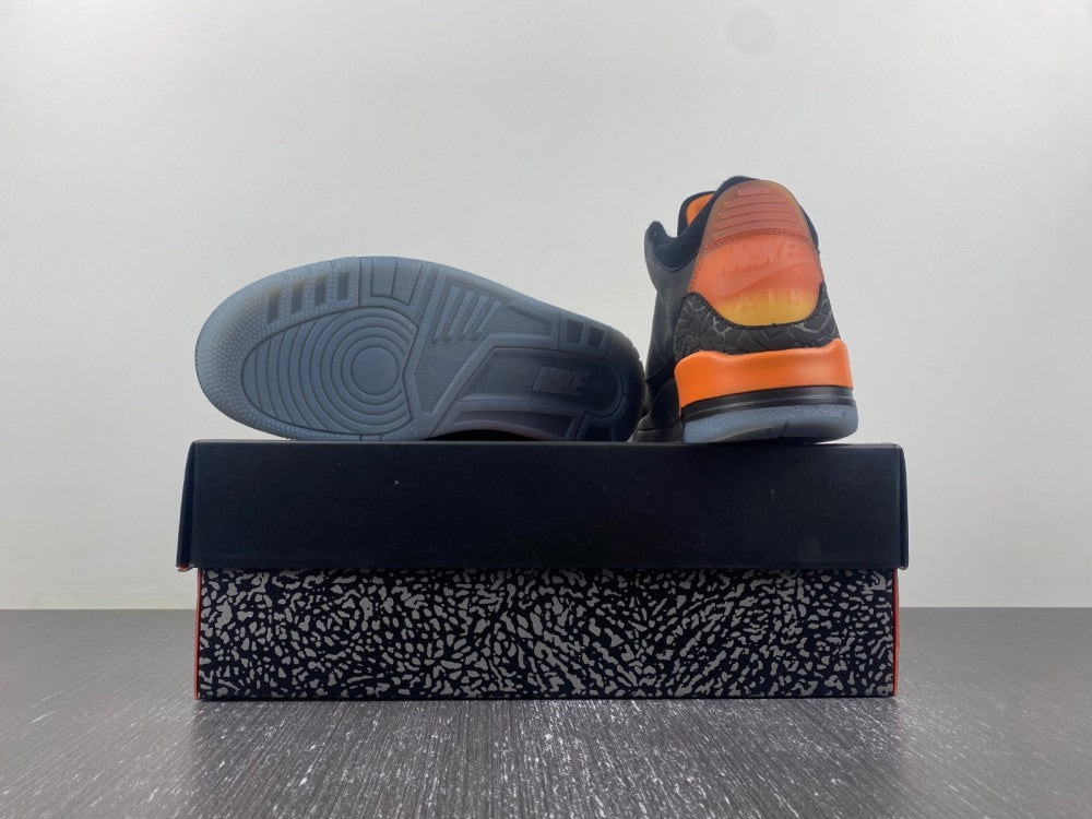Retro Mid Top Basketball Shoes, Black Orange Colorway, Cracked Pattern, Lace Up Design, Casual Gift for Shoe Lovers