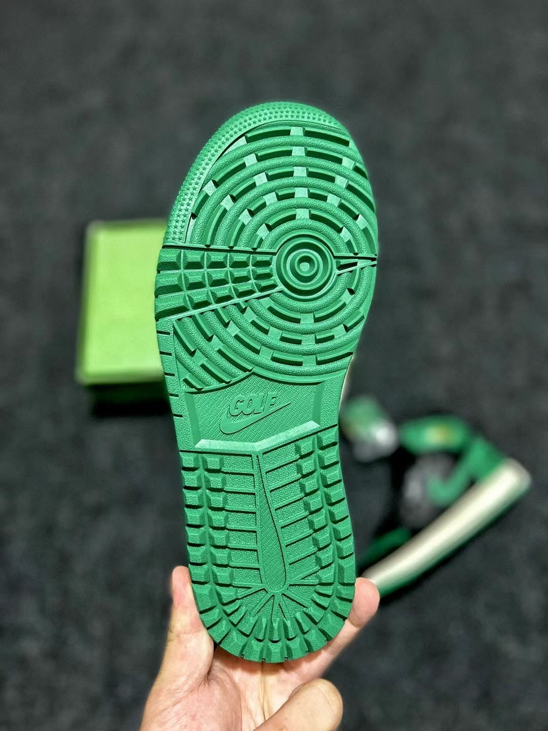 Retro High Top Golf Shoes, Black Green Colorway, Lace Up Design, Casual Gift for Shoe Lovers