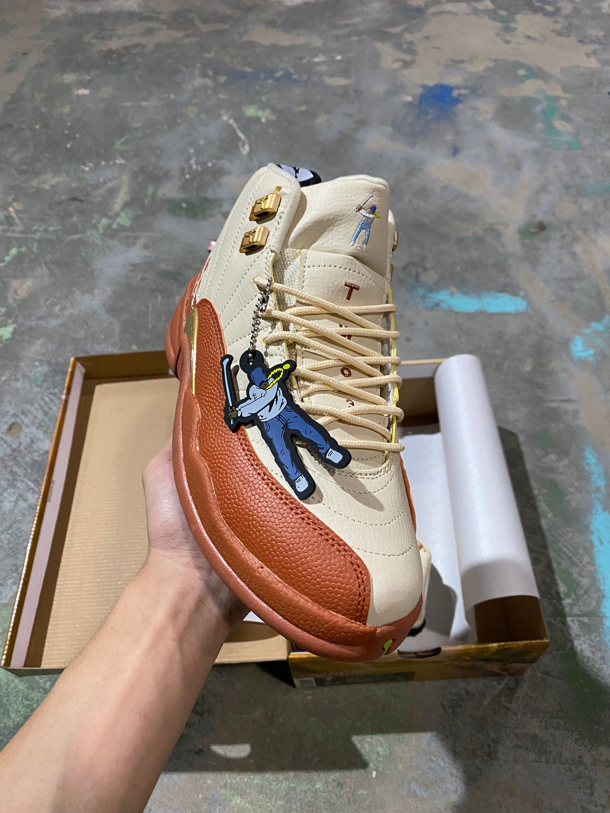 Retro Golf Shoes, Off White Brown Colorway, Lace Up Design, Casual Gift for Shoe Lovers