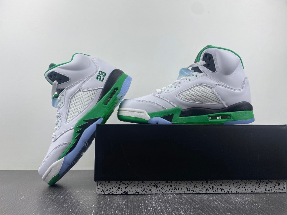 Low Top Sneakers, White Green Colorway, Leather Footwear, Lace Up Design, Casual Gift for Sneaker Fans