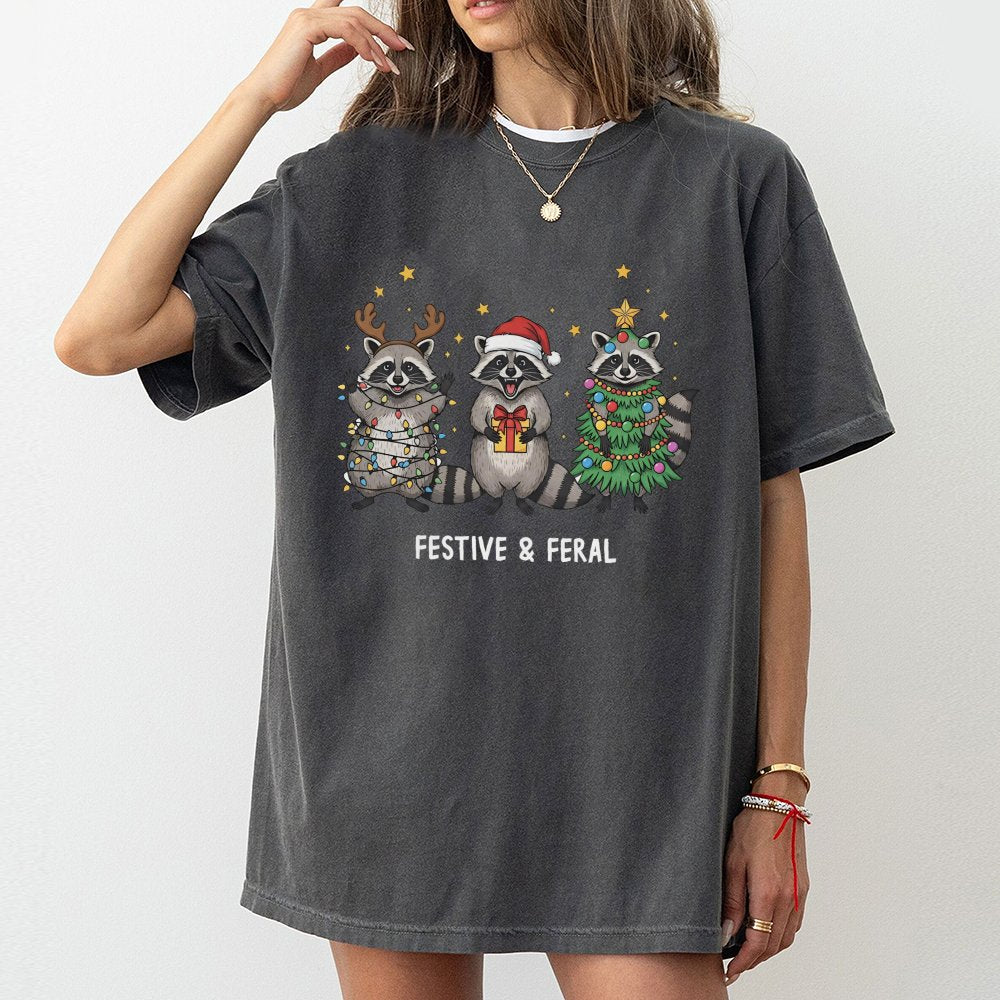 Humorous Christmas Animal T-Shirt, Festive and Feral Raccoon T-Shirt, Retro Holiday Graphic Tee, Adorable Xmas Trash Panda Gr