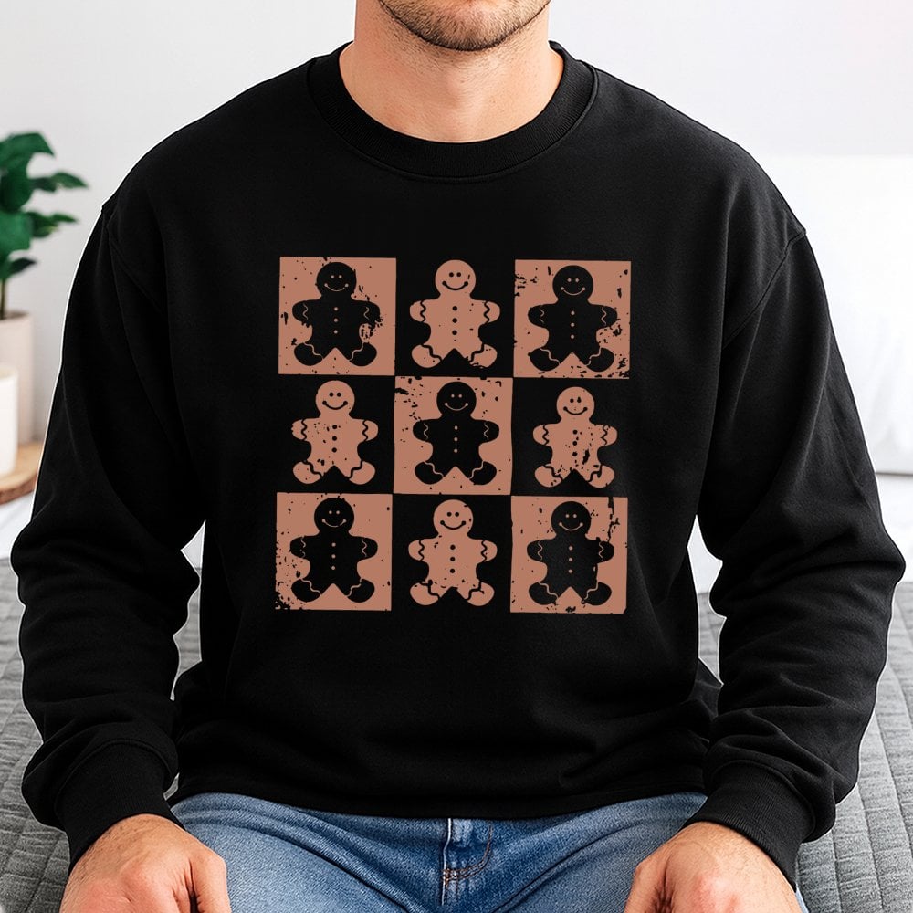 Retro Checkered Holiday Sweater, Gingerbread Man Sweatshirt, Adorable Xmas Gingerbread Pullover, Comfy Winter Crewneck, Chris