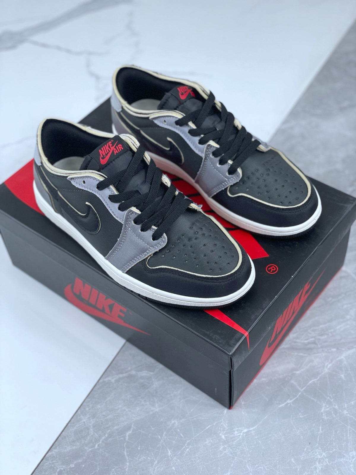 Retro Low Top Sneakers, Black Gray Colorway, Lace Up Design, Casual Gift for Sneaker Fans