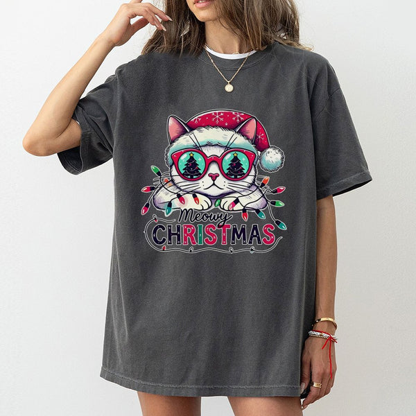 Humorous Cat Santa Hat Shirt, Meowy Christmas T-Shirt, Adorable Holiday Kitten Tee, Retro Christmas Cat Graphic Tee, Xmas Pre