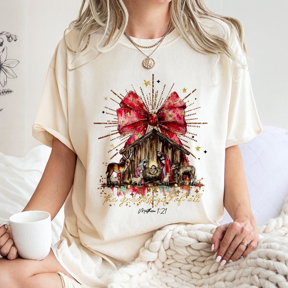 The Greatest Present of All Christian Graphic Tee, Nativity Scene T-Shirt, Jesus Holy Night Shirt, Religious Christmas Holida