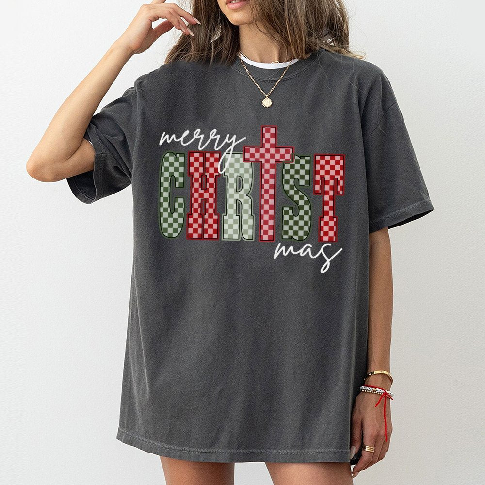Plaid Pattern Religious Graphic Tee, Merry Christmas Cross T-Shirt, Christian Holiday Faith Shirt, Xmas Church Group Present