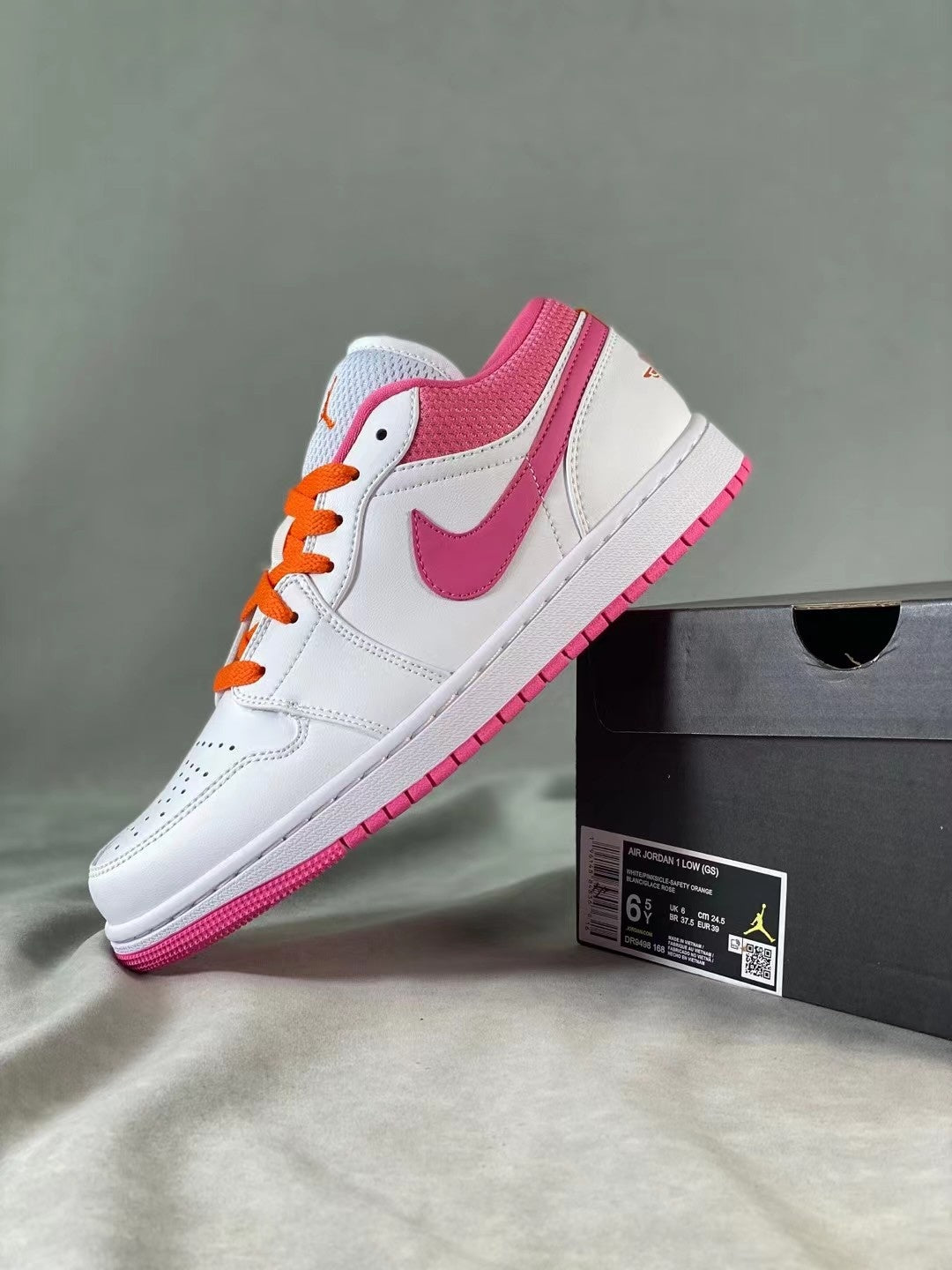 Low Top Sneakers, White Pink Colorway, Lace Up Design, Casual Gift for Sneaker Fans