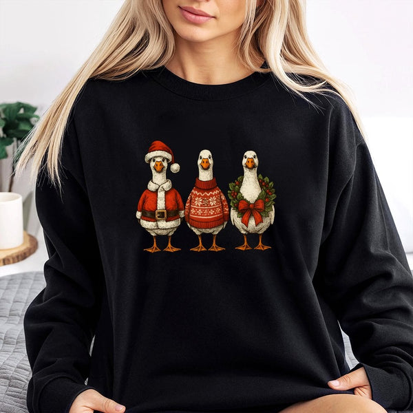 Humorous Holiday Goose Crewneck, Christmas Goose Sweatshirt, Retro Farm Animal Winter Sweater, Festive Xmas Goose Graphic Pul