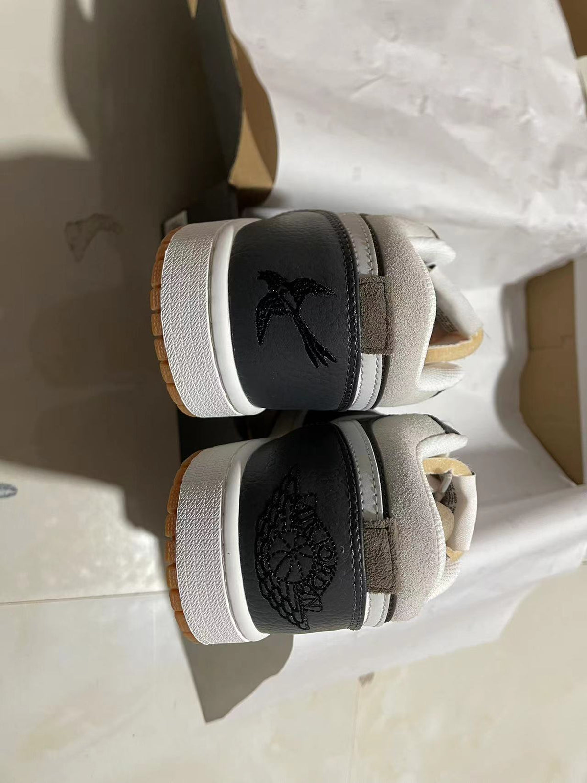 Low Top Sneakers, White Gray Colorway, Lace Up Design, Casual Gift for Sneaker Fans