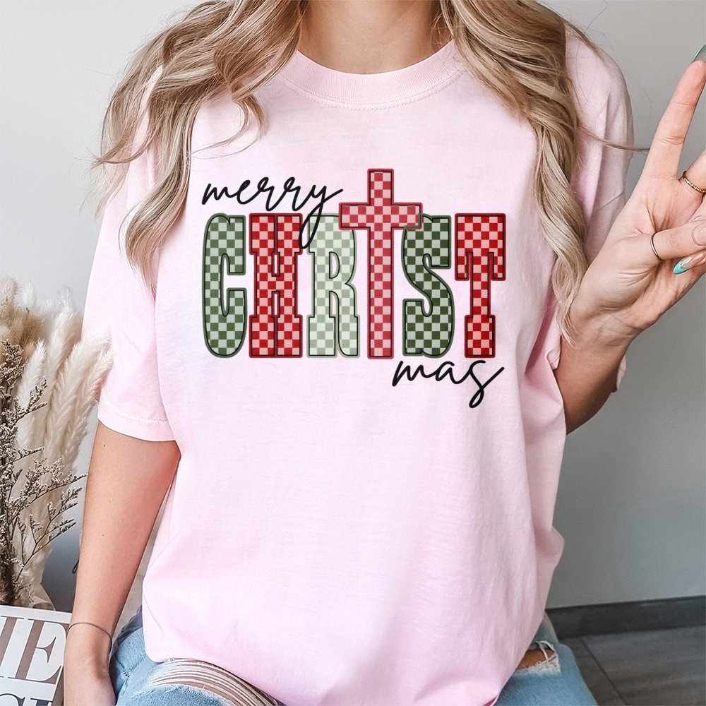 Plaid Pattern Religious Graphic Tee, Merry Christmas Cross T-Shirt, Christian Holiday Faith Shirt, Xmas Church Group Present