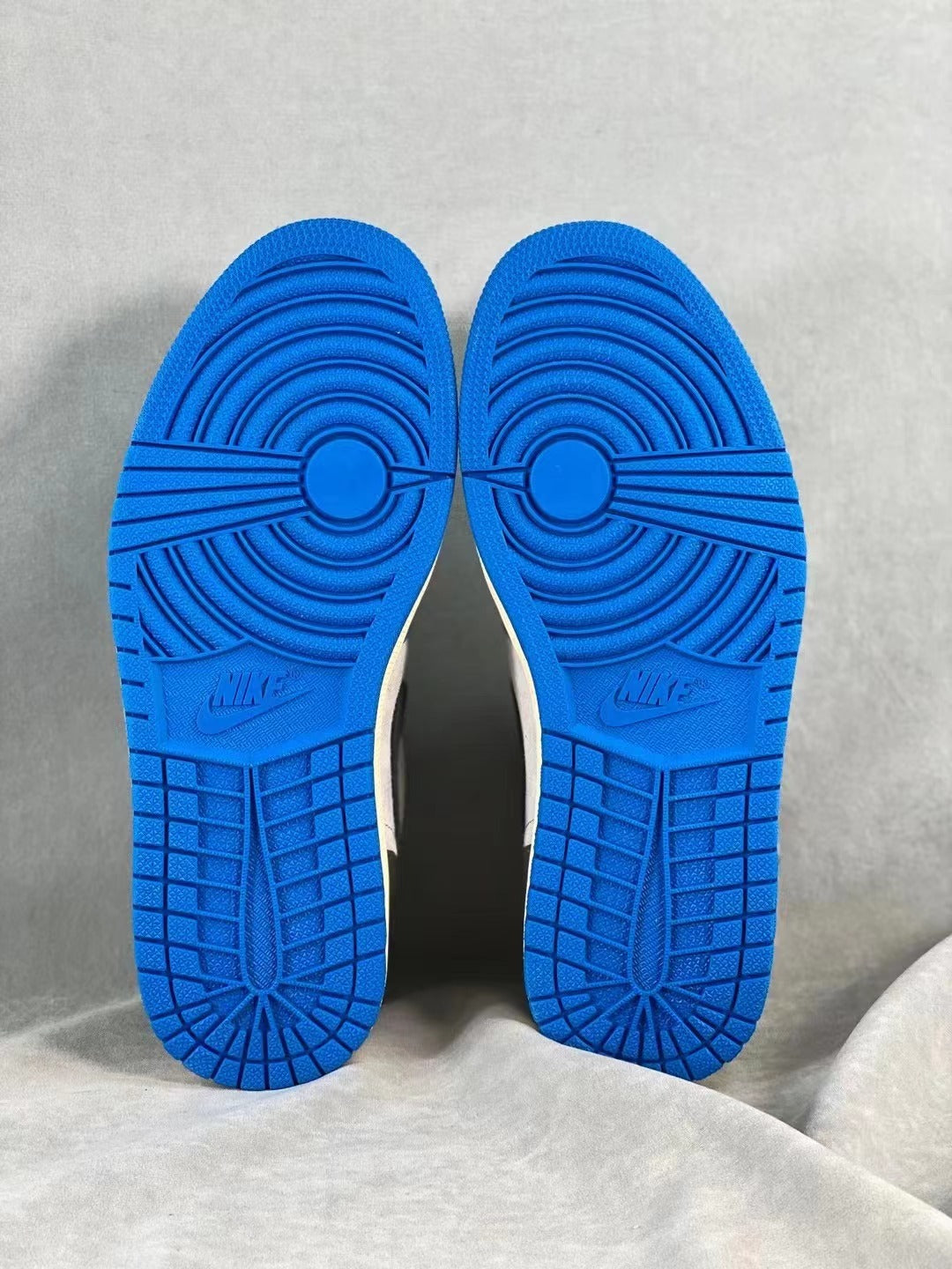 Retro Low Top Sneakers, Blue Cream Colorway, Lace Up Design, Casual Gift for Sneaker Fans