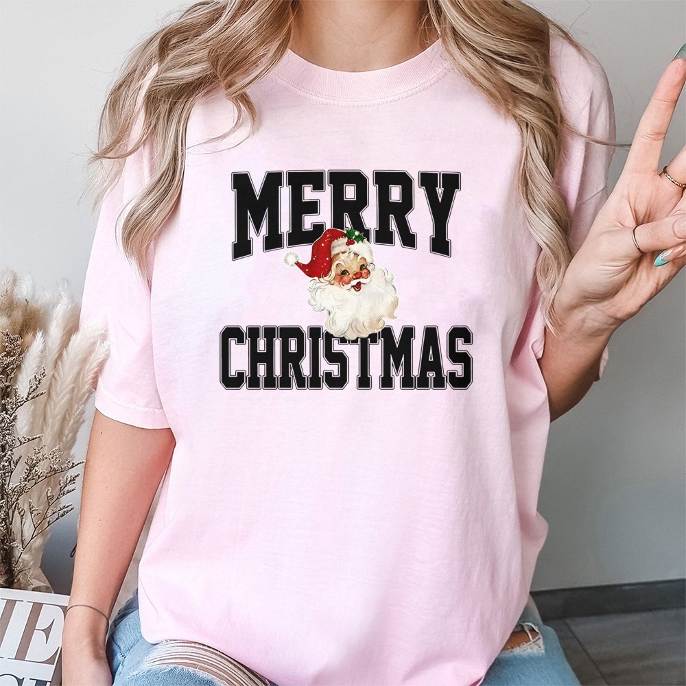 Retro Santa Claus Shirt, Vintage Merry Christmas Santa T-Shirt, Festive Xmas Graphic Tee, Adorable Christmas Graphic T-Shirt,