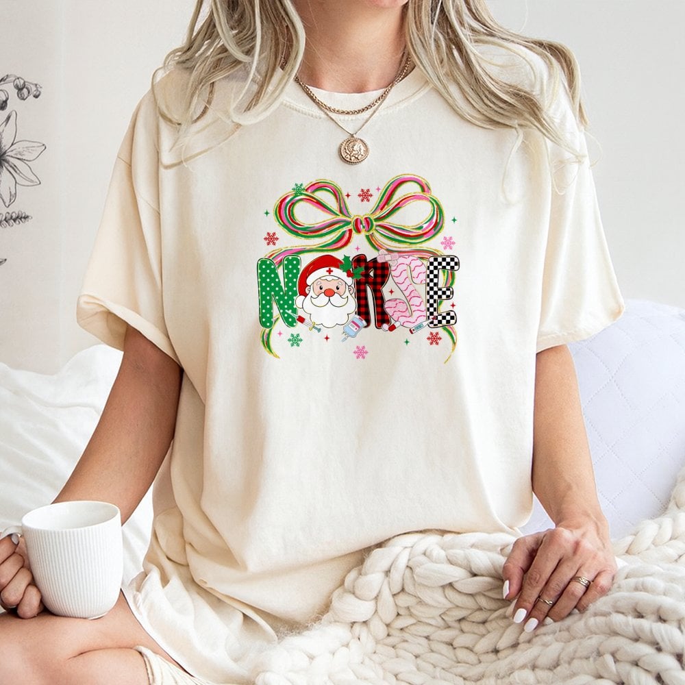 Santa Coquette Bow Medical Tee, Christmas Nurse T-Shirt, Adorable Holiday Nurse Shirt, Festive Healthcare Worker T-Shirt, Nur