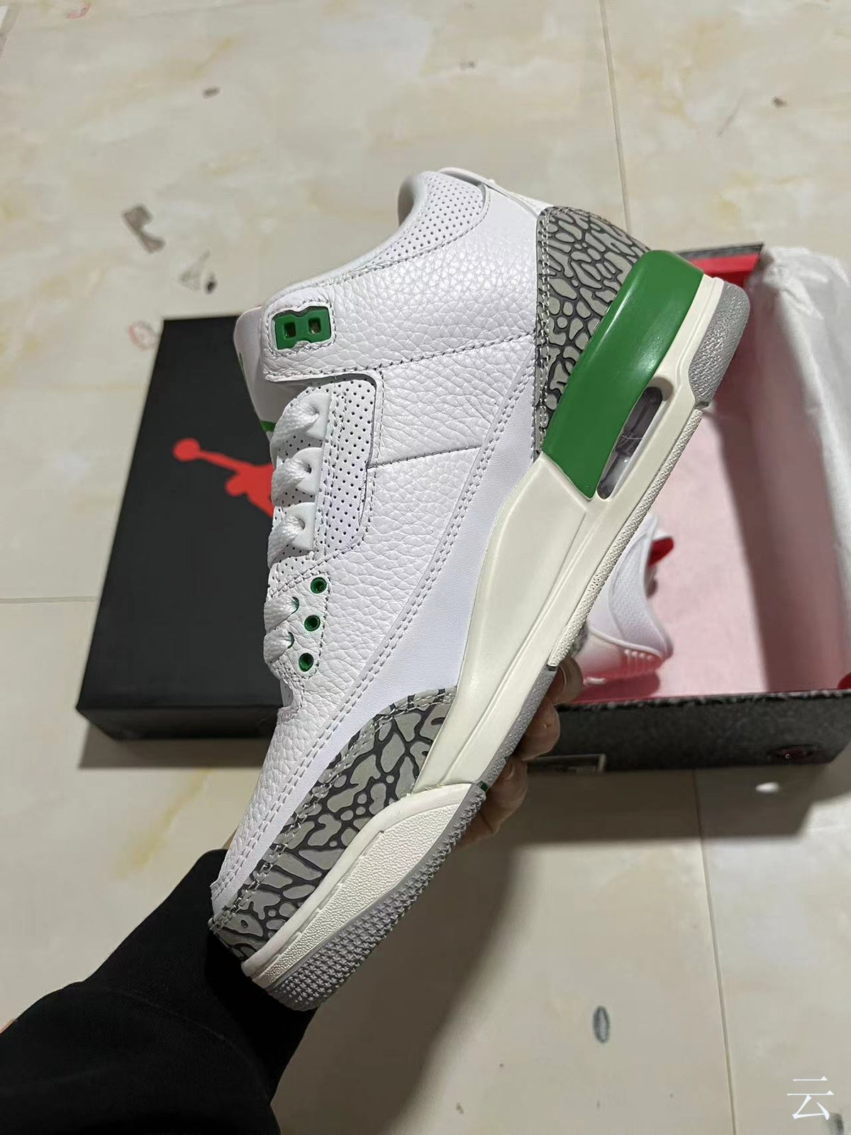 Low Top Sneakers, White Green Colorway, Lace Up Design, Casual Gift for Sneaker Fans