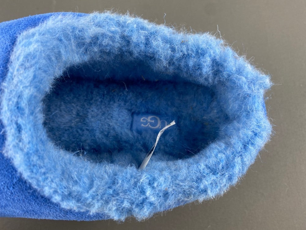 Slides, Blue Colorway, Slip On Design, Wool Detail, Casual Gift for Shoe Lovers