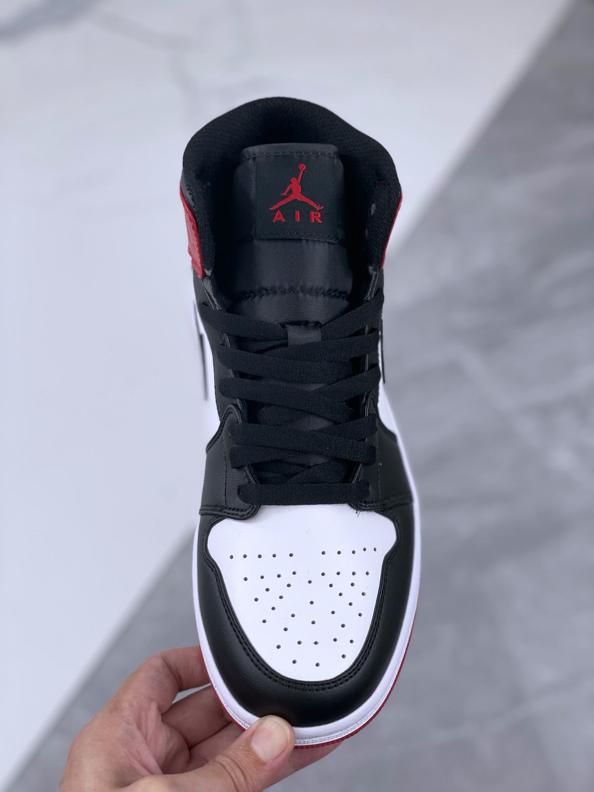 Retro Mid Top Basketball Shoes, Black Red Colorway, Lace Up Design, Casual Gift for Shoe Lovers