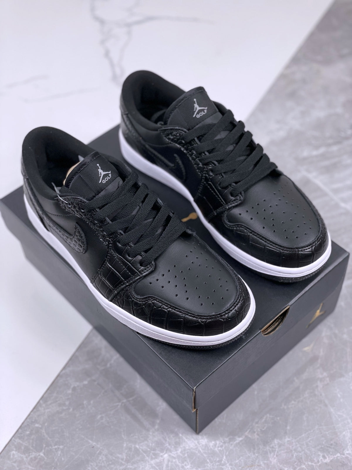Low Top Golf Shoes, White Black Colorway, Lace Up Design, Casual Gift for Shoe Lovers