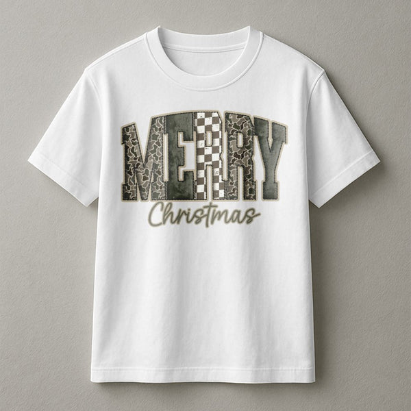 Distressed Checkered Christmas Shirt, Merry Christmas Camo T-Shirt, Camouflage Holiday Graphic Tee, Unisex Festive Xmas T-Shi