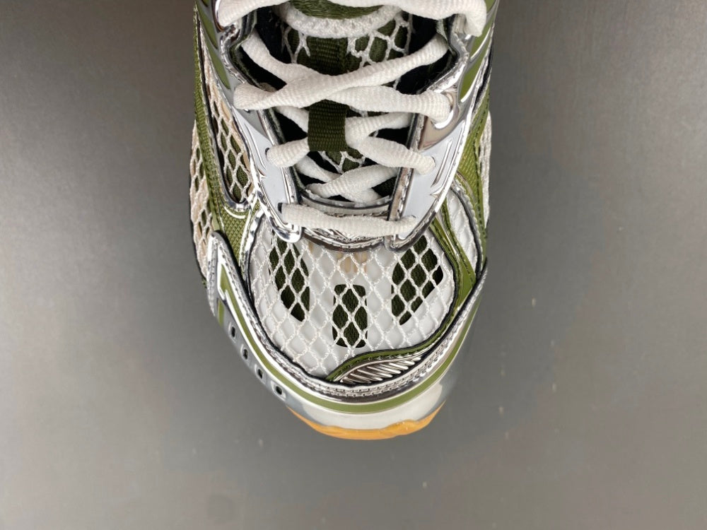 Low Top Sneakers, White Green Colorway, Lace Up Design, Casual Gift for Sneaker Fans