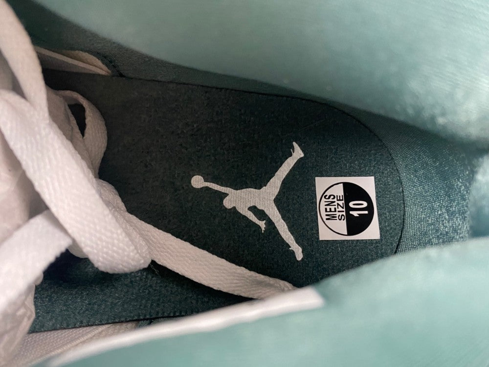 Low Top Sneakers, White Green Colorway, Lace Up Design, Casual Gift for Sneaker Fans